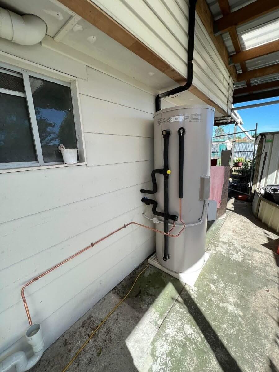 Envirosun AS400/40 Solar Hot Water System $4649 Installed - Water Heaters